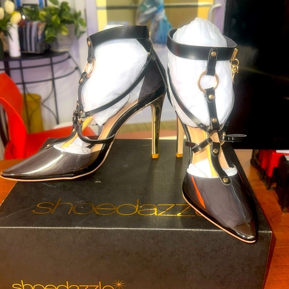 Shoedazzle - Hindley Heeled Sandal